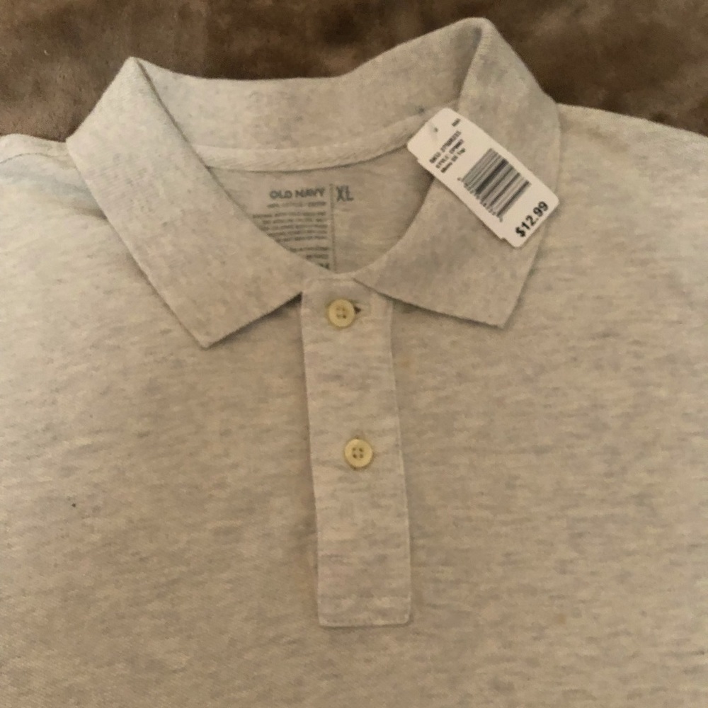 Brand new Men’s Old Navy polo